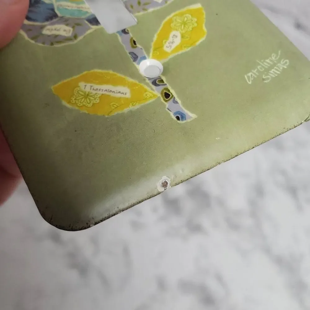 Caroline Simas‎ Lightswitch Cover